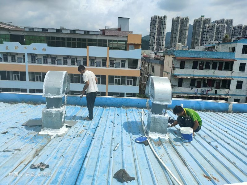 威海钢结构屋面涂料维修方法